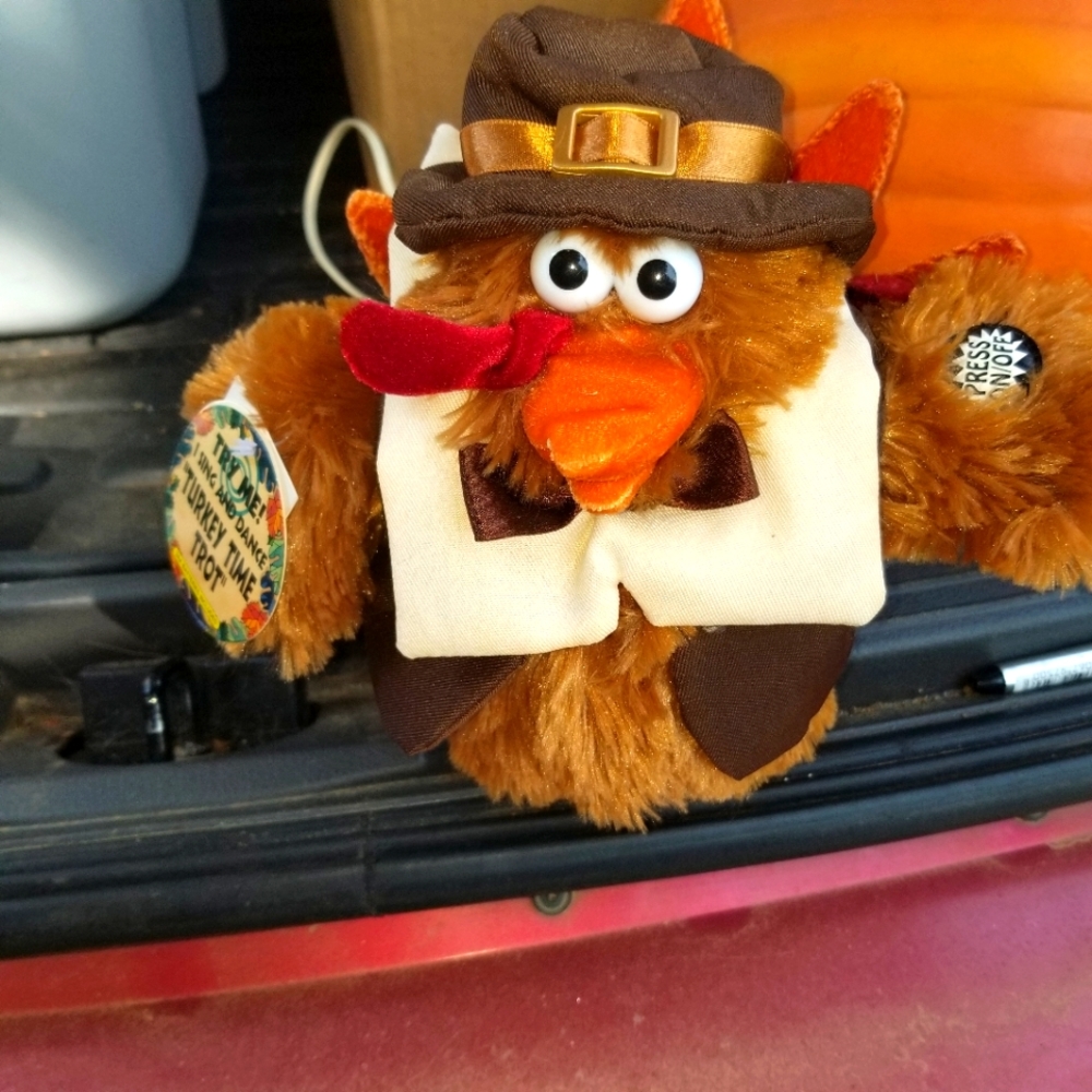 Dan Dee Collector’s Choice Turkey Time Trot Plush (need new battery
